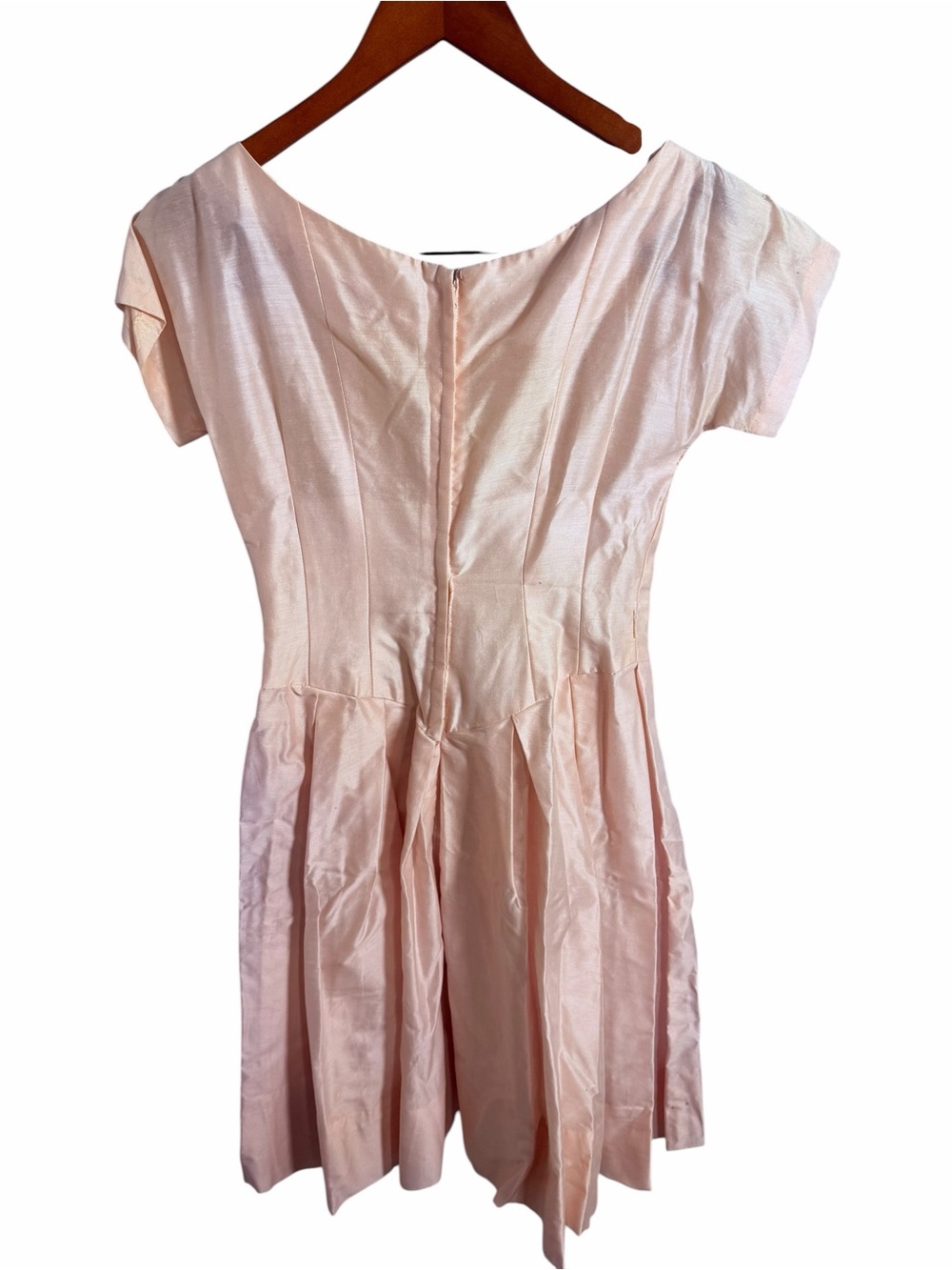 Vtg 60’s Soft Blush Cap-Sleeve Fit & Flare Mini Dress - Picture 3 of 11
